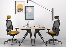 chaise ergonomique de bureau et d'etude avec maille blanche et style moderne Active-RE