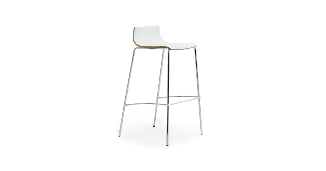 tabouret-bar-ou-chaises-avec-design-elegance