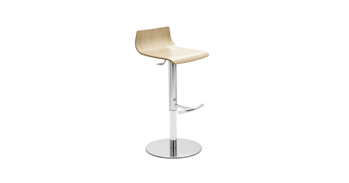 tabouret-bar-ou-chaises-avec-design-elegance