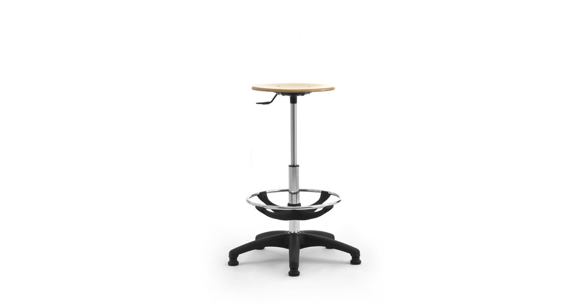 tabouret-bar-ou-chaises-avec-design-elegance