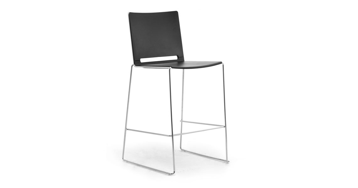tabouret-bar-ou-chaises-avec-design-elegance