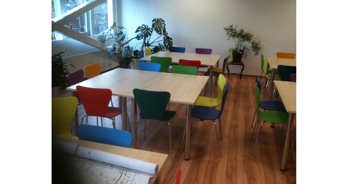 chaises-tables-p-cantine-scolaires-cafeteria-d-entreprises-img-11