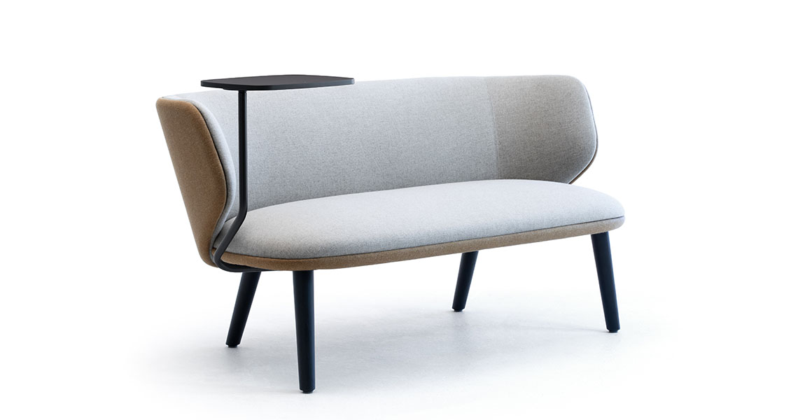 canape-lounge-colore-avec-dossier-haut-pieds-en-bois-alise-4g-img-12