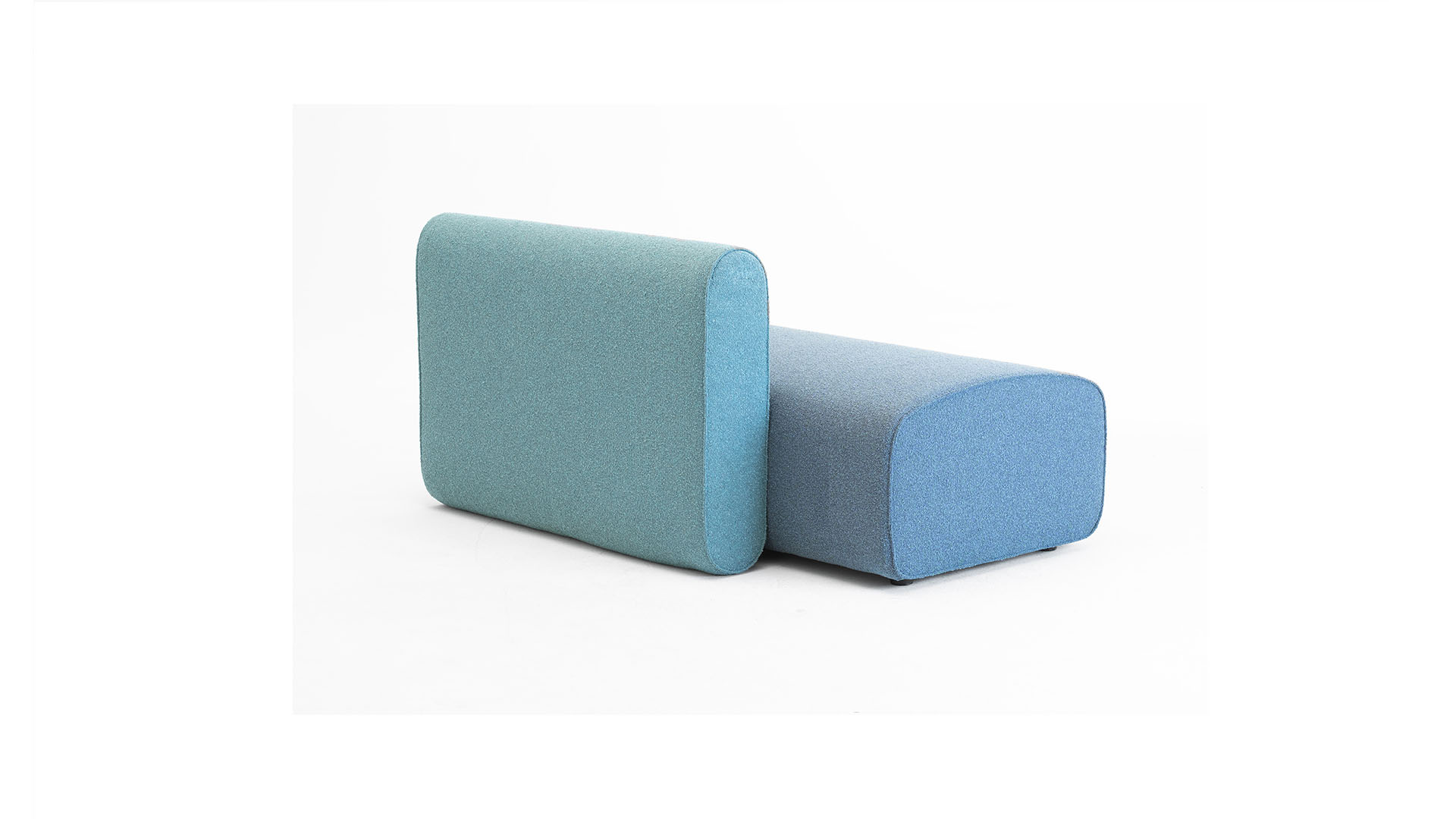 canapes-plus-pouf-modulaires-p-atrium-open-space-noa-img-09