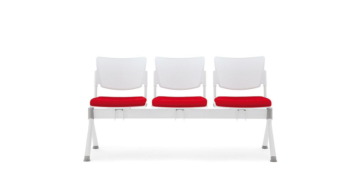 chaises-collectivite-conferences-sur-banc-img-28