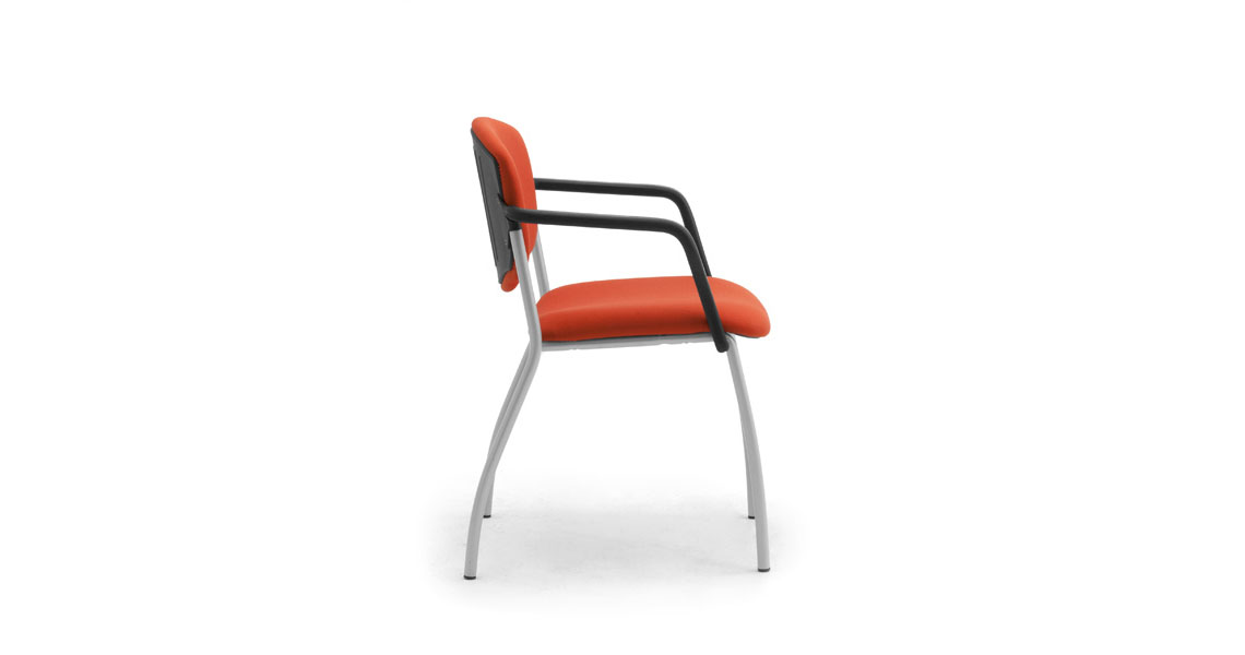 chaises-collectivite-avec-tablette-p-salle-de-cours-et-conference-valeria