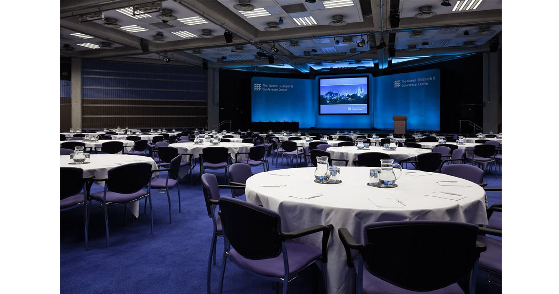 chaises-collectivite-avec-tablette-p-salle-de-cours-et-conference-valeria