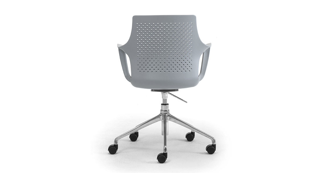 moderne-chaises-de-reunion-avec-design-elegant-ipa-img-12