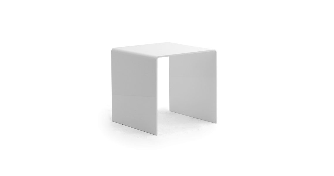 plexiglass-table-basses-p-l-entree-et-zone-d-attente-tre-di