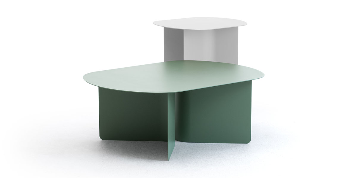 table-a-cafe-coloree-moderne-style-en-metal-slim-img-02